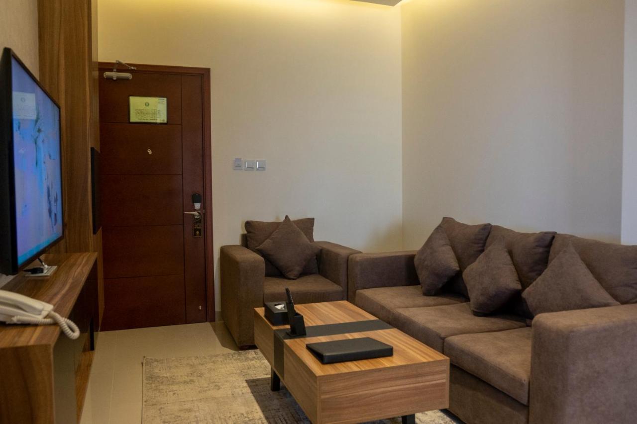 The Plaza Hotel & Resort Salalah Bagian luar foto
