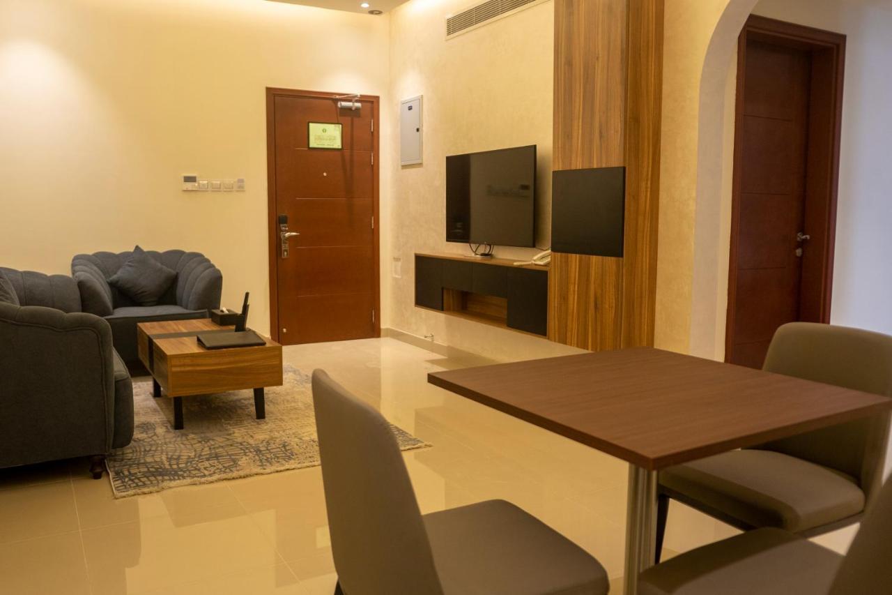 The Plaza Hotel & Resort Salalah Bagian luar foto