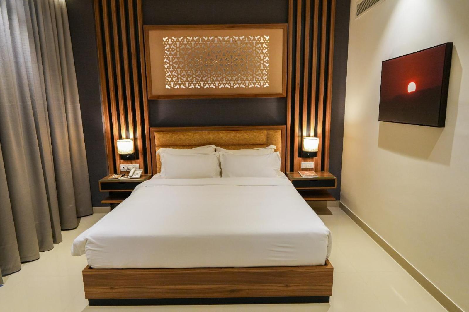 The Plaza Hotel & Resort Salalah Bagian luar foto